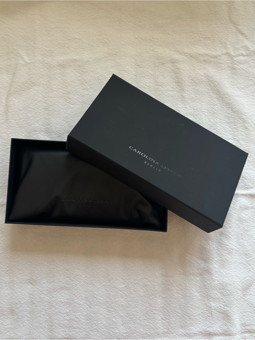 Carolina Lemke Berlin black soft microfiber sunglasses case.